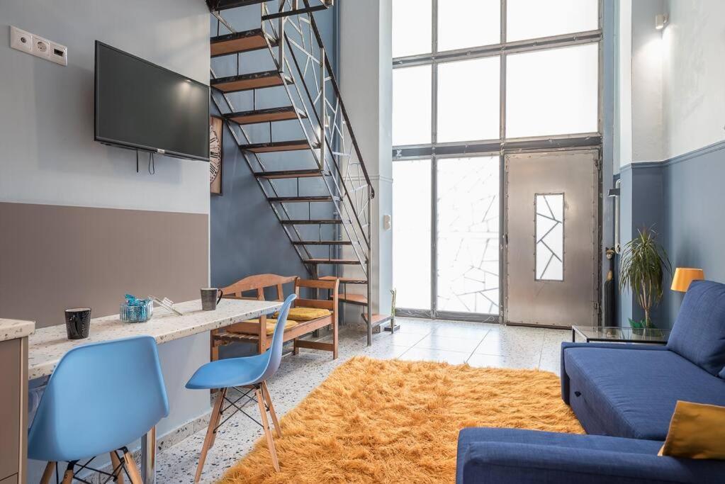 Loft *